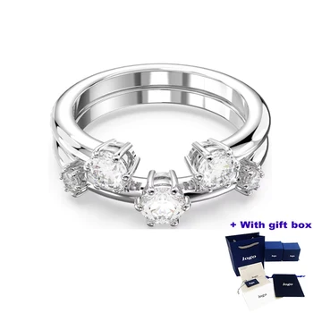 Модно и очарователно сребърен пръстен с диамант в една редица е подходящ за красиви жени, като подчертава елегантността и благородството начин.